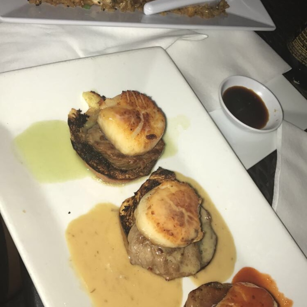 Meet your Posher, Mercedes